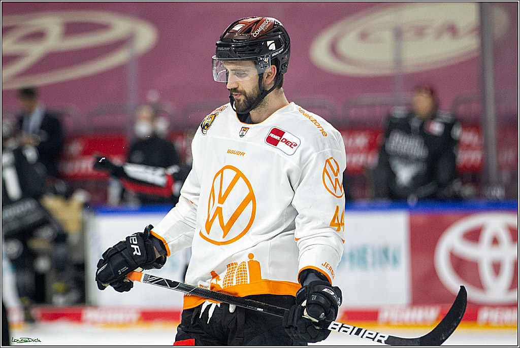 PENNY DEL;  Koelner Haie - Wolfsburg Grizzlys; Koeln, 17.03.2021